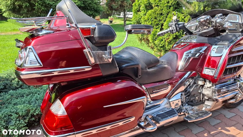 Honda GL - 5