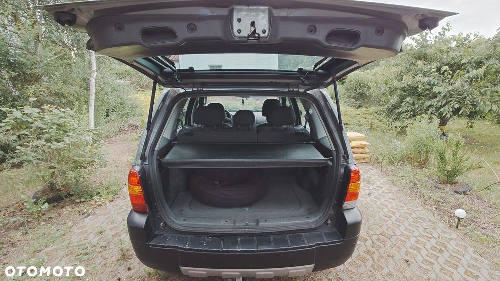 Ford Escape 2.3 XLS - 13
