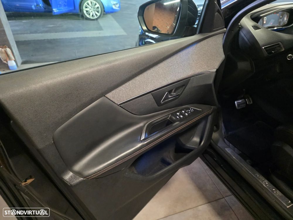 Peugeot 3008 BlueHDi 130 Stop & Start EAT8 GT Pack - 25