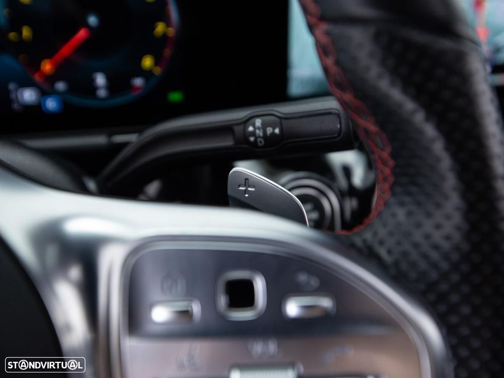 Mercedes-Benz GLA 250 4Matic 8G-DCT - 20
