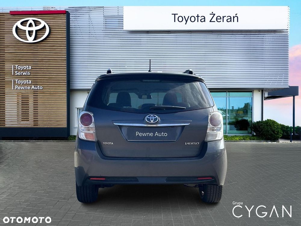 Toyota Verso 1.8 Premium MS - 6