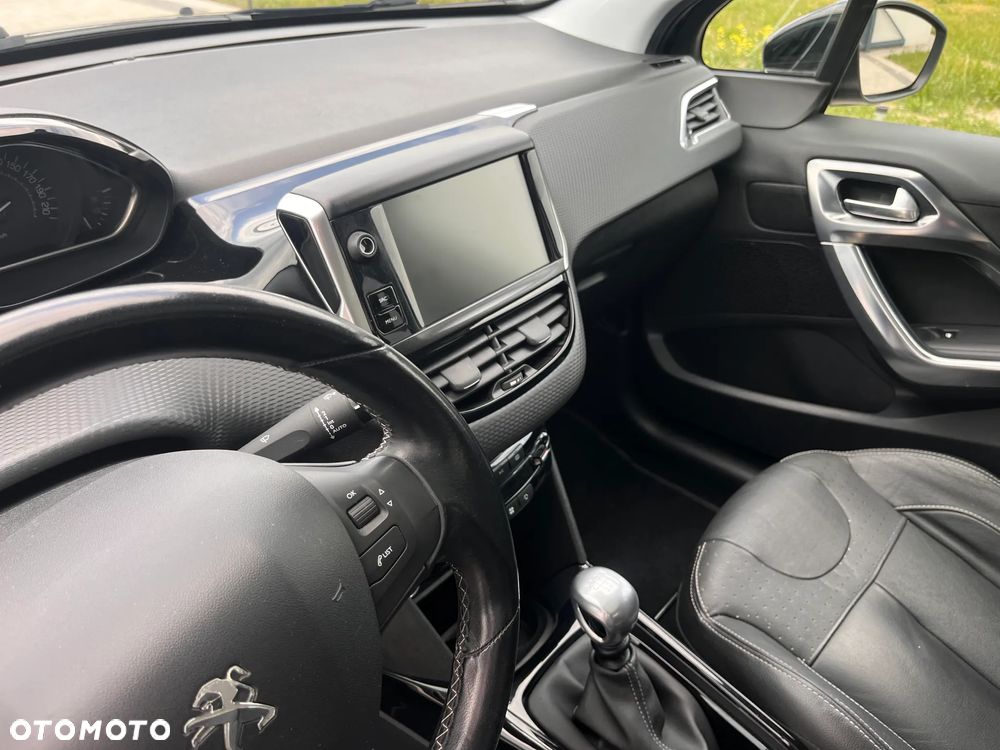 Peugeot 2008 PureTech 130 Stop&Start Allure - 15
