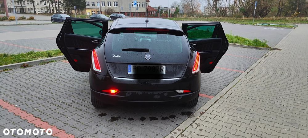 Lancia Delta 1.6 MultiJet 16v Oro - 17