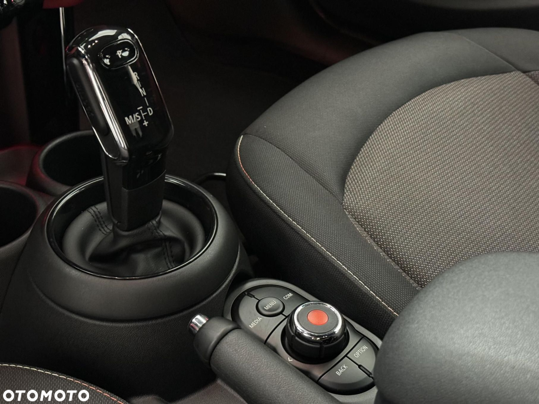 MINI Cooper - 18