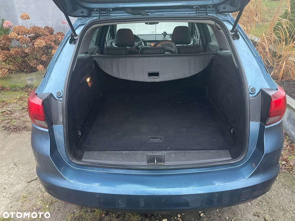 Opel Astra 1.6 CDTI Sport - 4