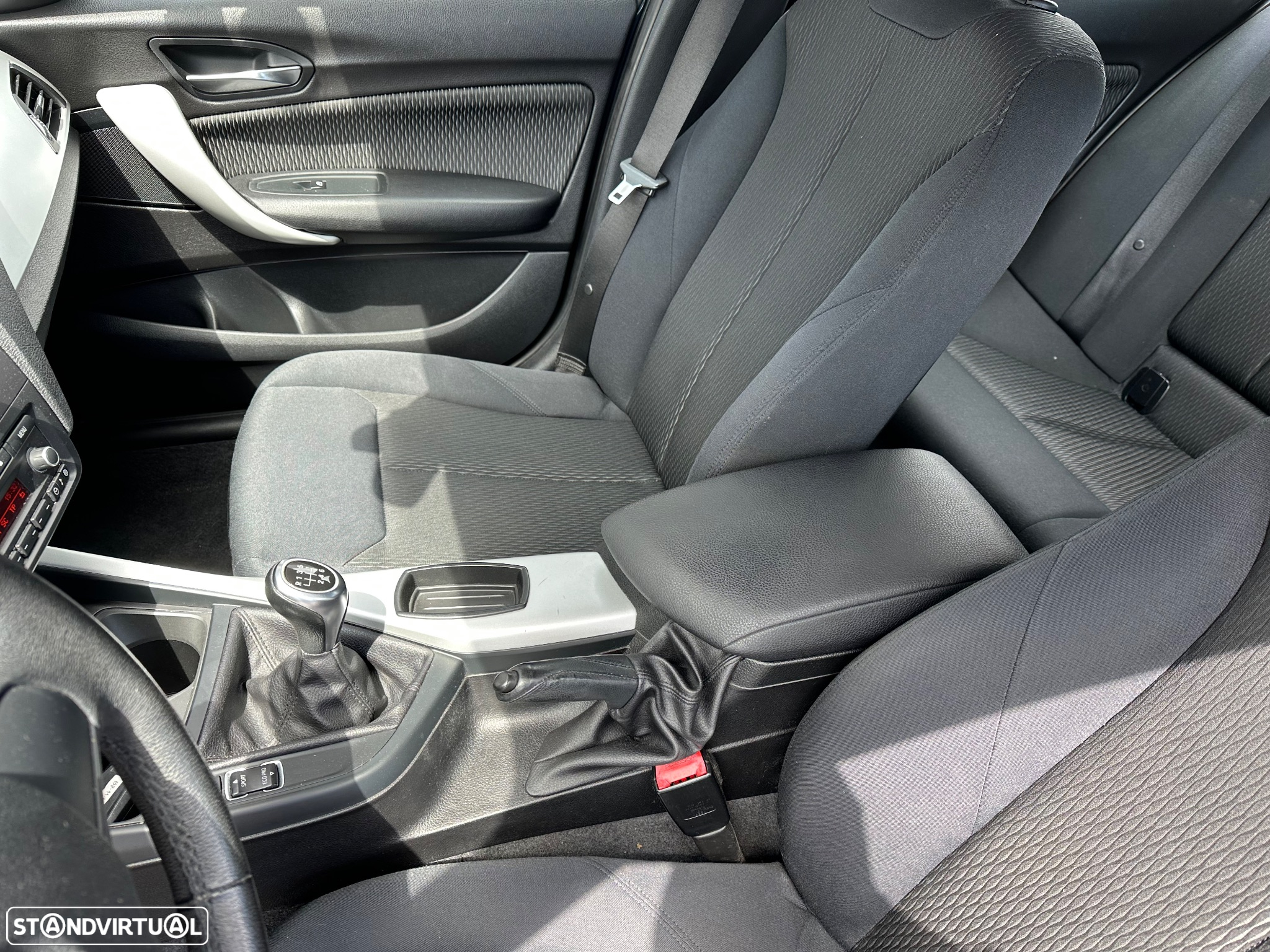 BMW 116 d EfficientDynamics - 9