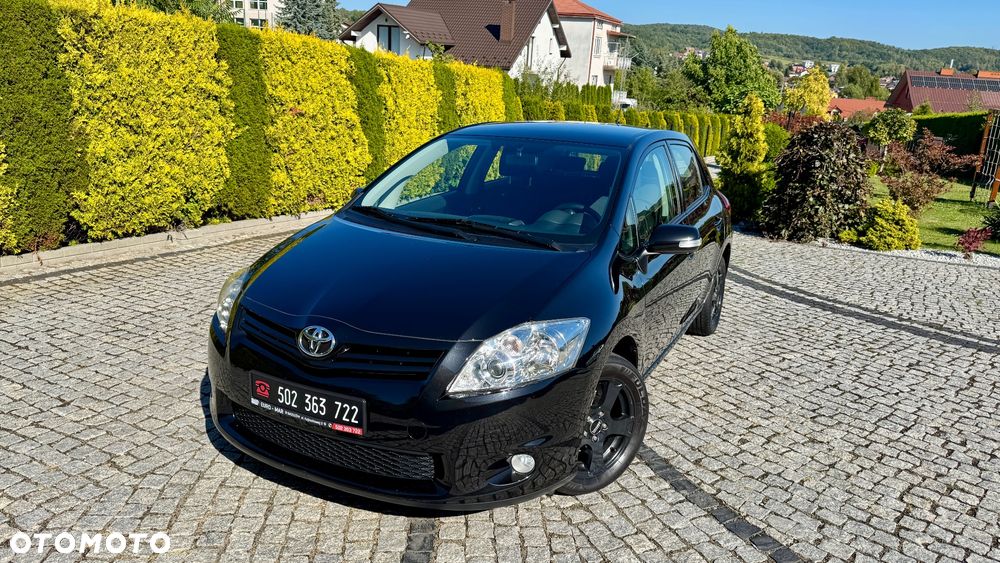 Toyota Auris 1.6 Premium - 3