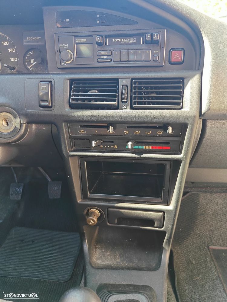 Toyota Corolla Hatchback 1.3 12v - 12