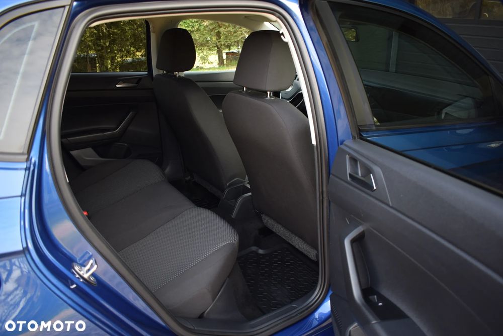 Volkswagen Polo - 31