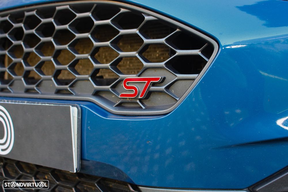 Ford Fiesta 1.5 EcoBoost ST - 15