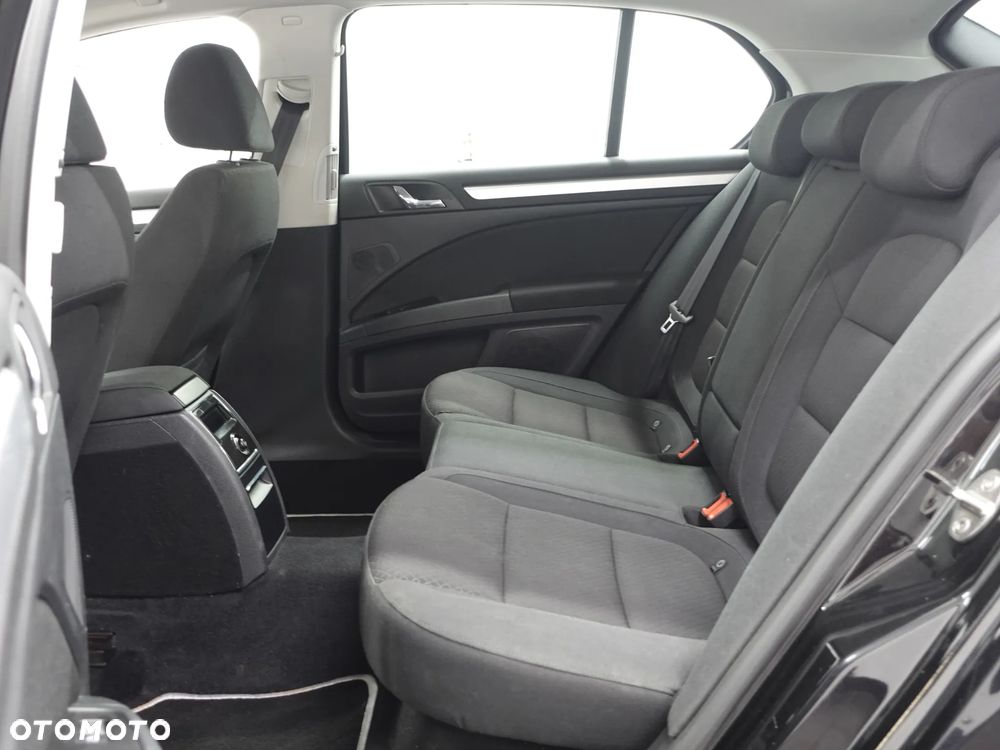 Skoda Superb 1.6 TDI Green tec Ambition - 22