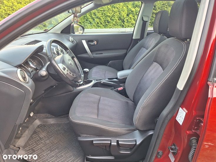 Nissan Qashqai 1.6 360 - 15