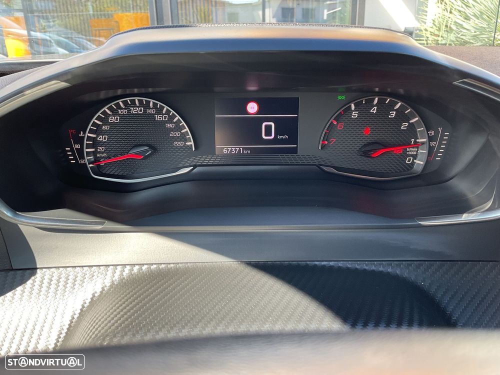 Peugeot 2008 1.2 PureTech Active Pack - 21