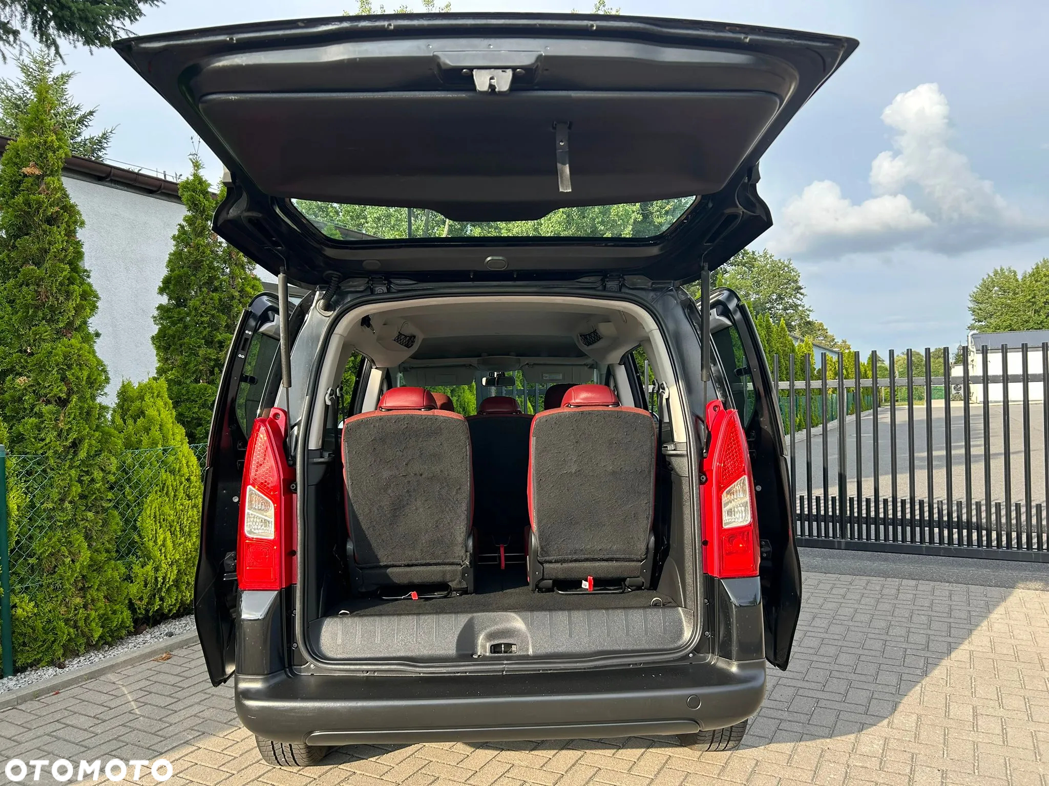 Citroën Berlingo 1.6 HDi 110 FAP Multispace Exclusive - 25