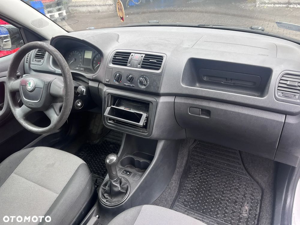 Skoda Fabia 1.6 TDI DPF Classic - 3