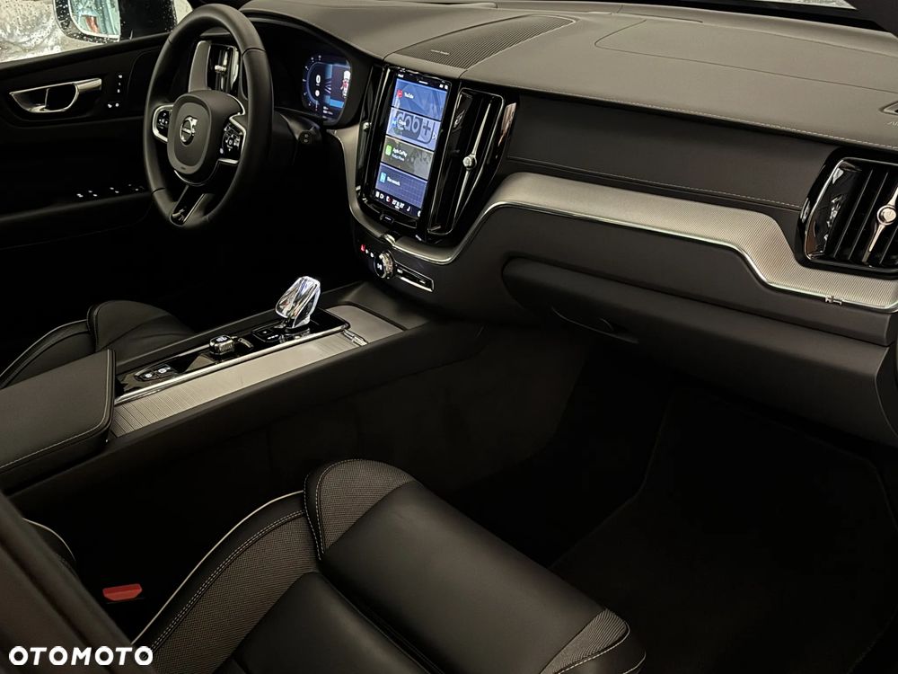 Volvo XC 60 B4 D AWD Geartronic RDesign - 22