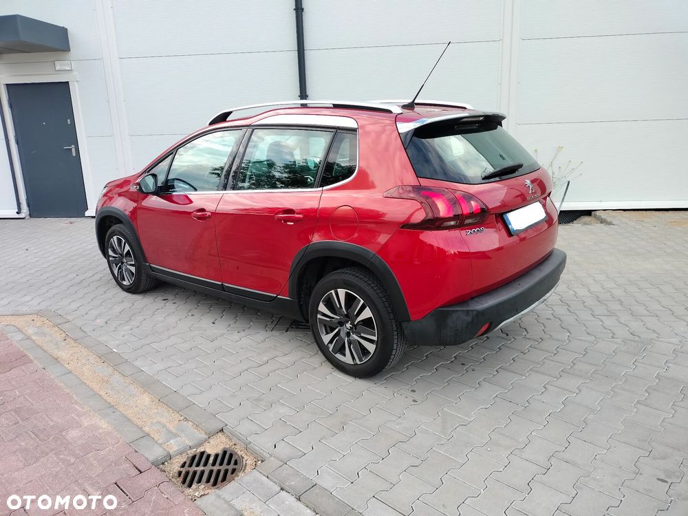Peugeot 2008 1.6 BlueHDi Style - 2