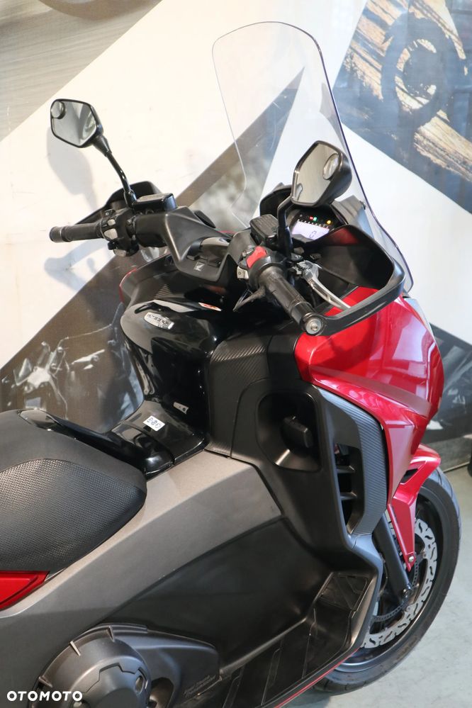 Honda NC - 17