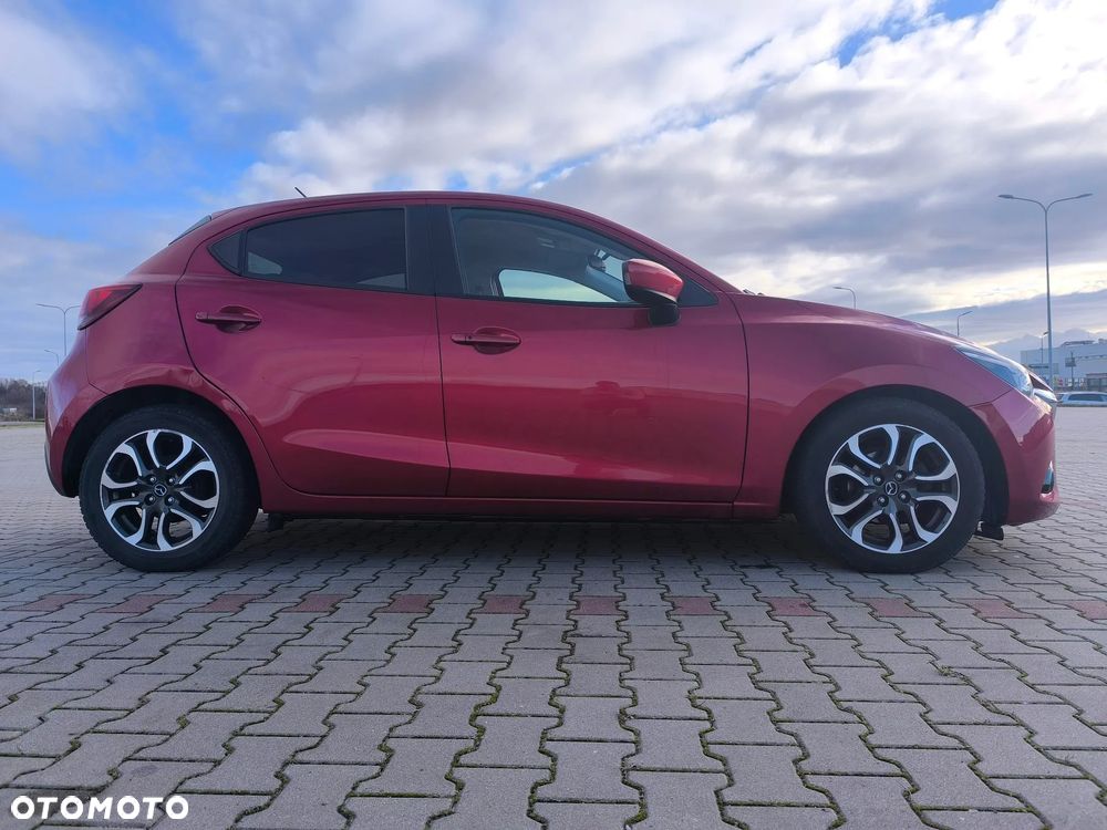 Mazda 2 - 3