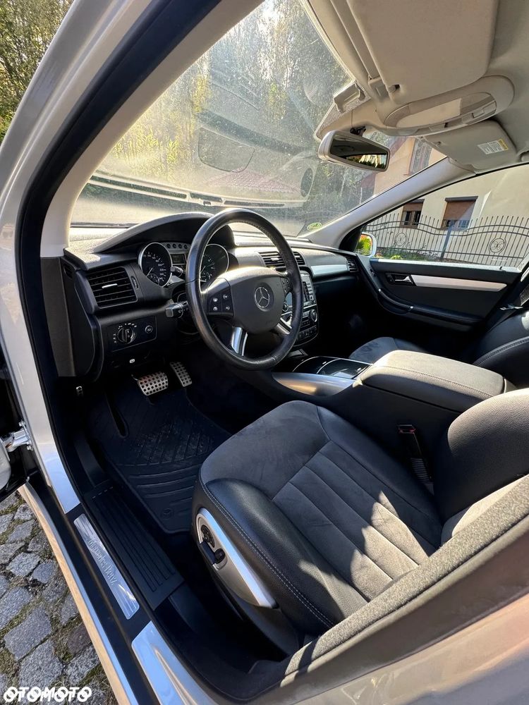 Mercedes-Benz Klasa R 500 4Matic 7G-TRONIC - 12