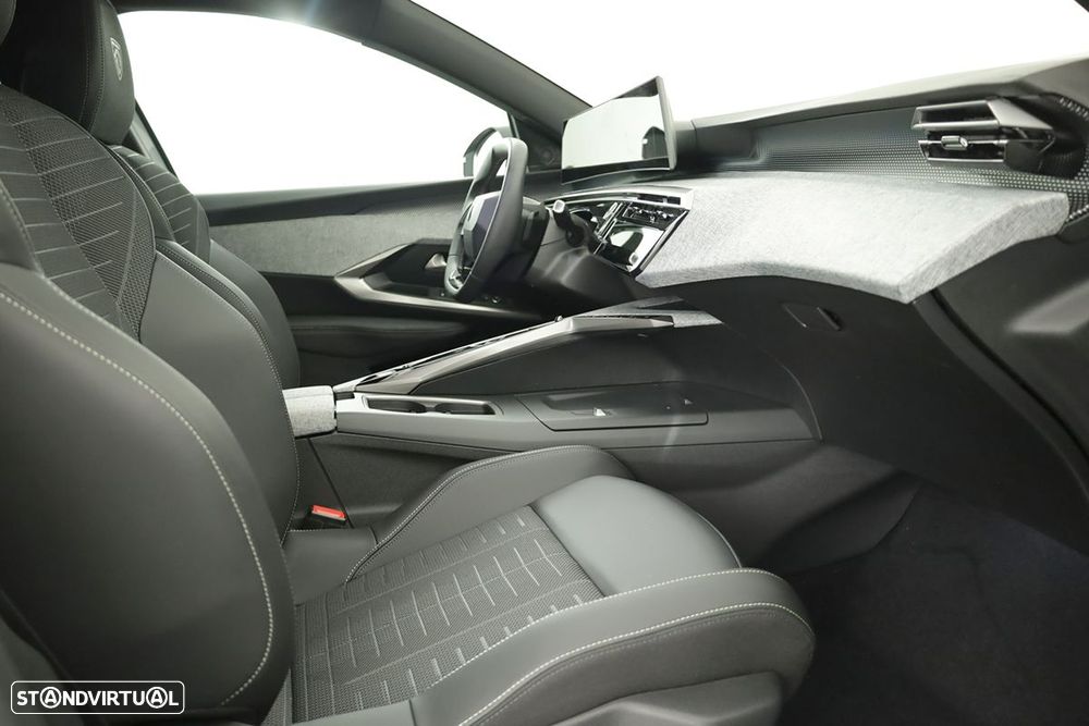 Peugeot 3008 1.2 Hybrid GT e-DCS6 - 21