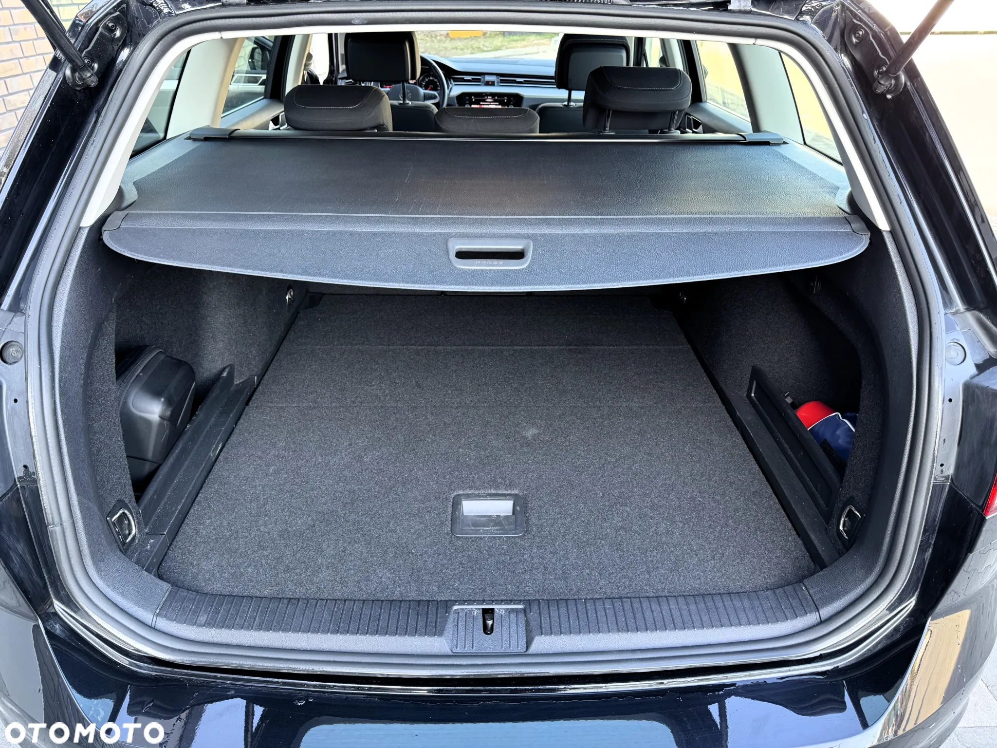 Volkswagen Passat 2.0 TDI EVO Business - 16