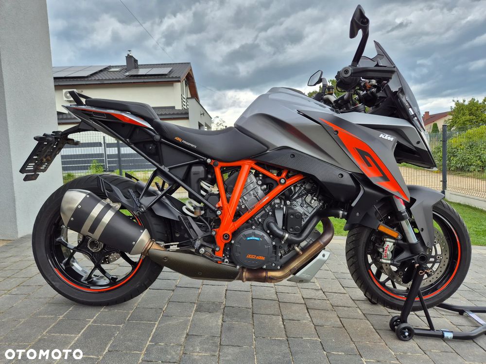 KTM Super Duke - 18