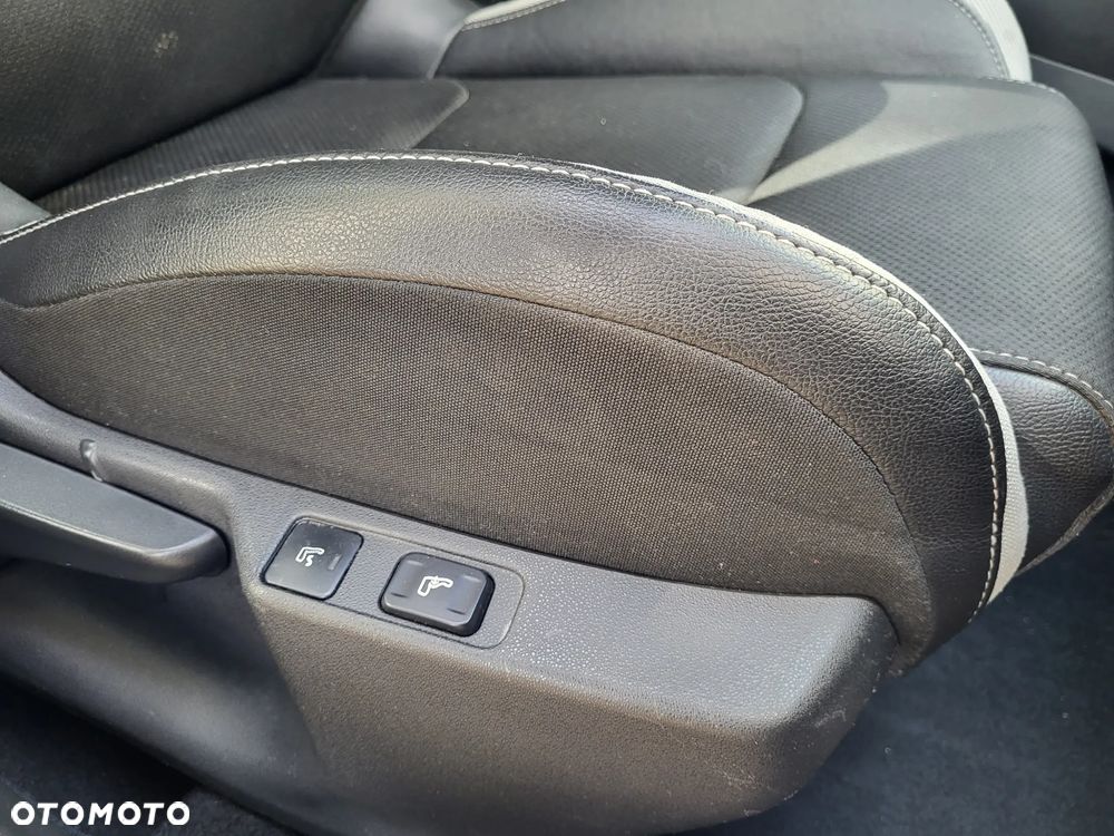 Citroën C4 1.6 BlueHDi Feel - 31