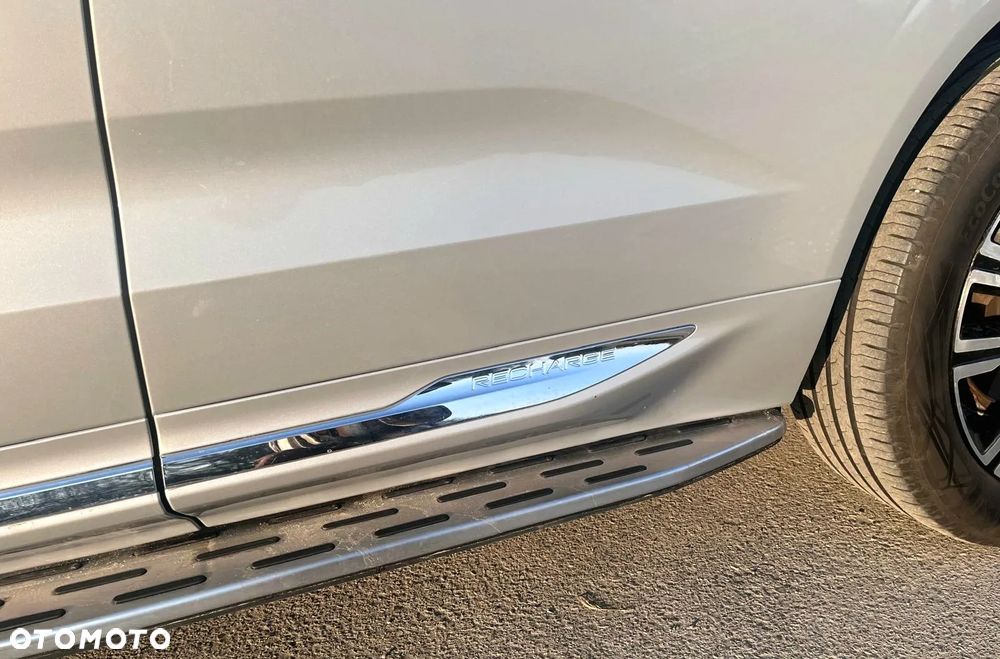 Volvo XC 60 T6 Plug-In Hybrid AWD Plus Black Edition - 15