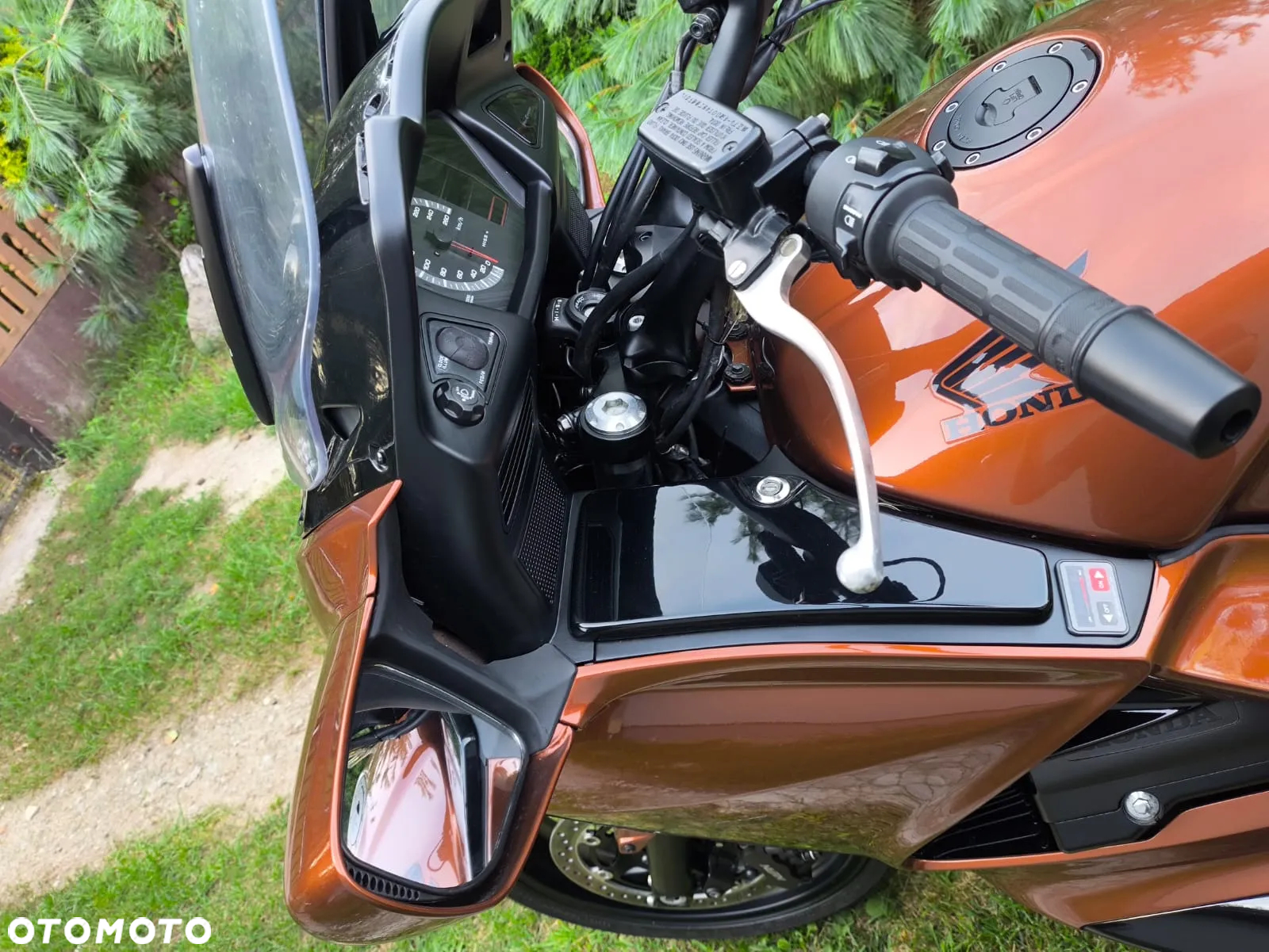 Honda ST - 18