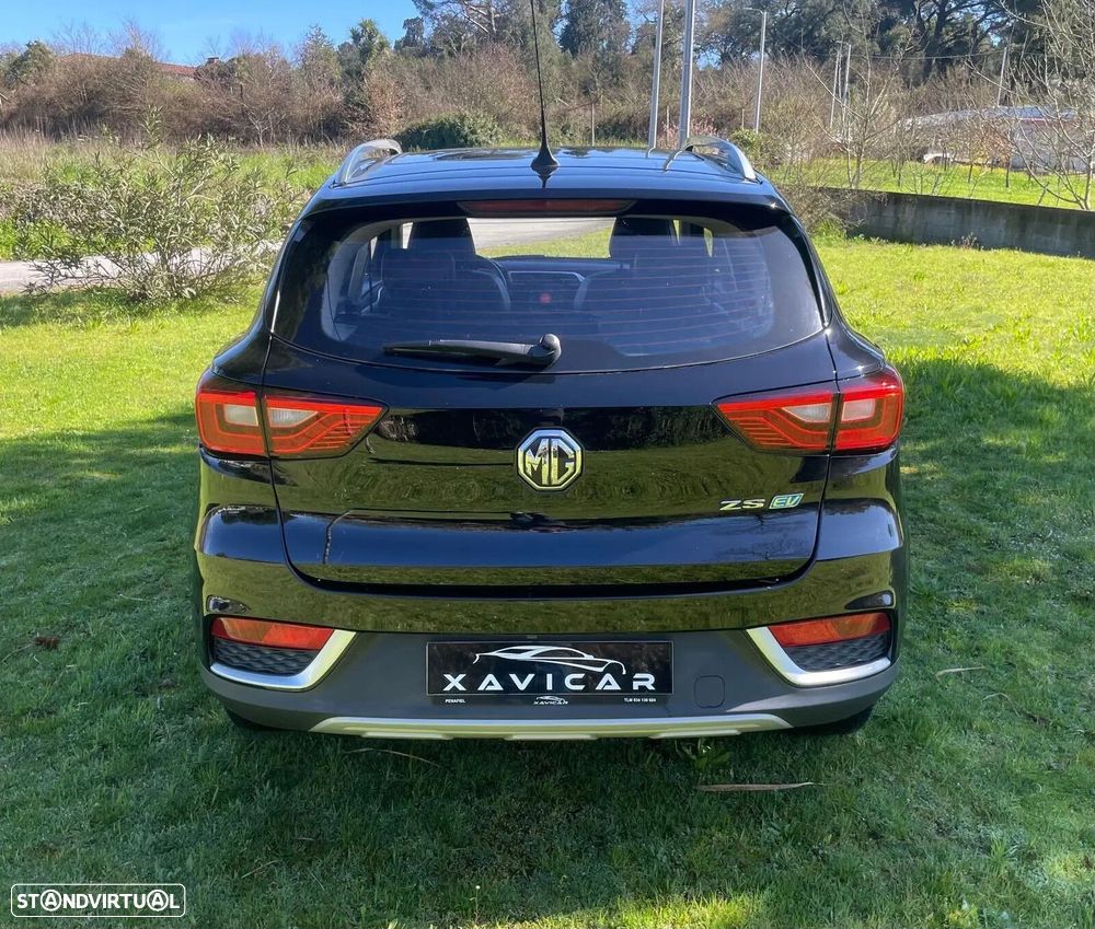 MG ZS Luxury - 6