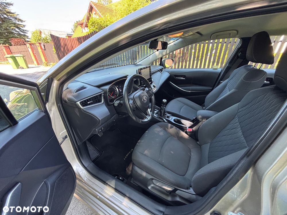 Toyota Corolla 1.5 Comfort - 15