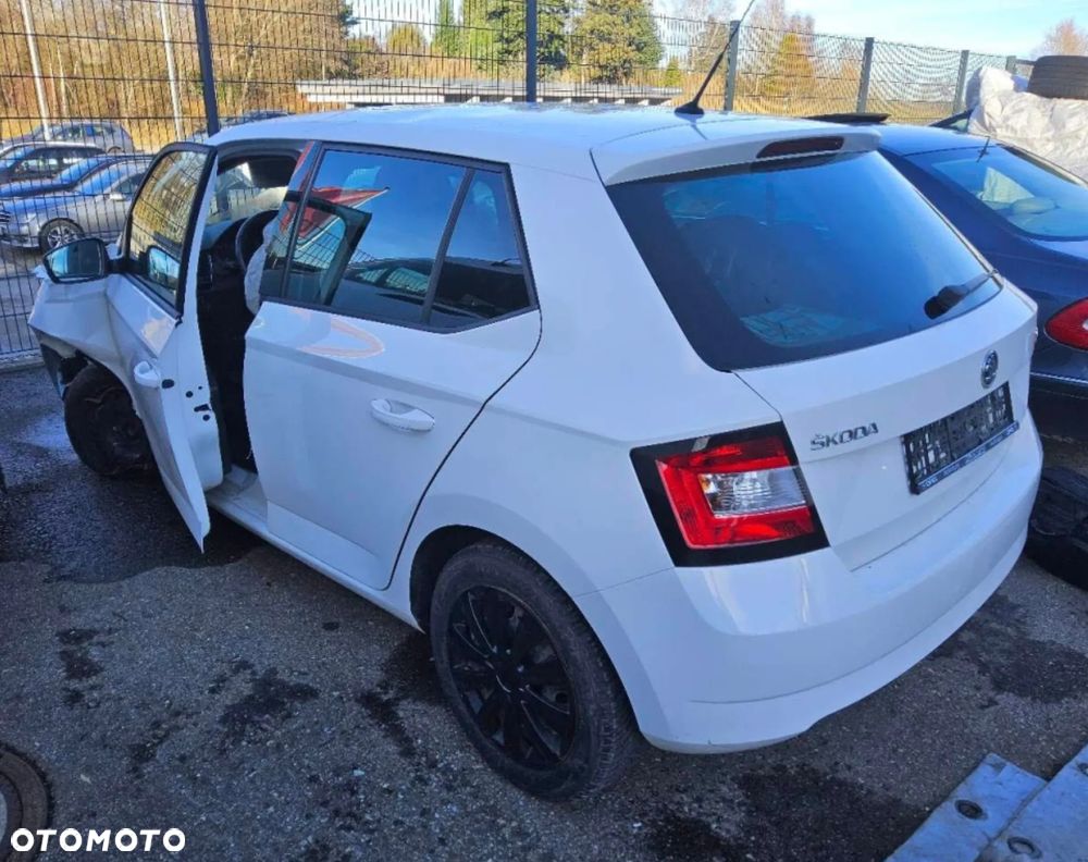 Skoda Fabia 1.0 MPI Ambition - 3