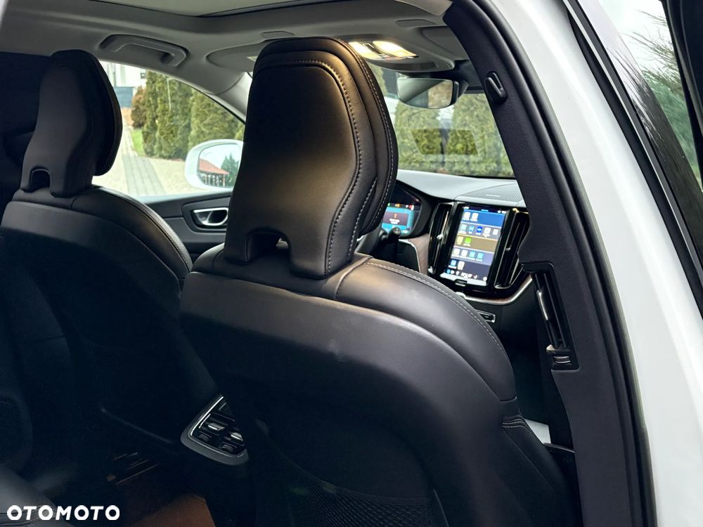Volvo XC 60 B5 B Geartronic Inscription - 16
