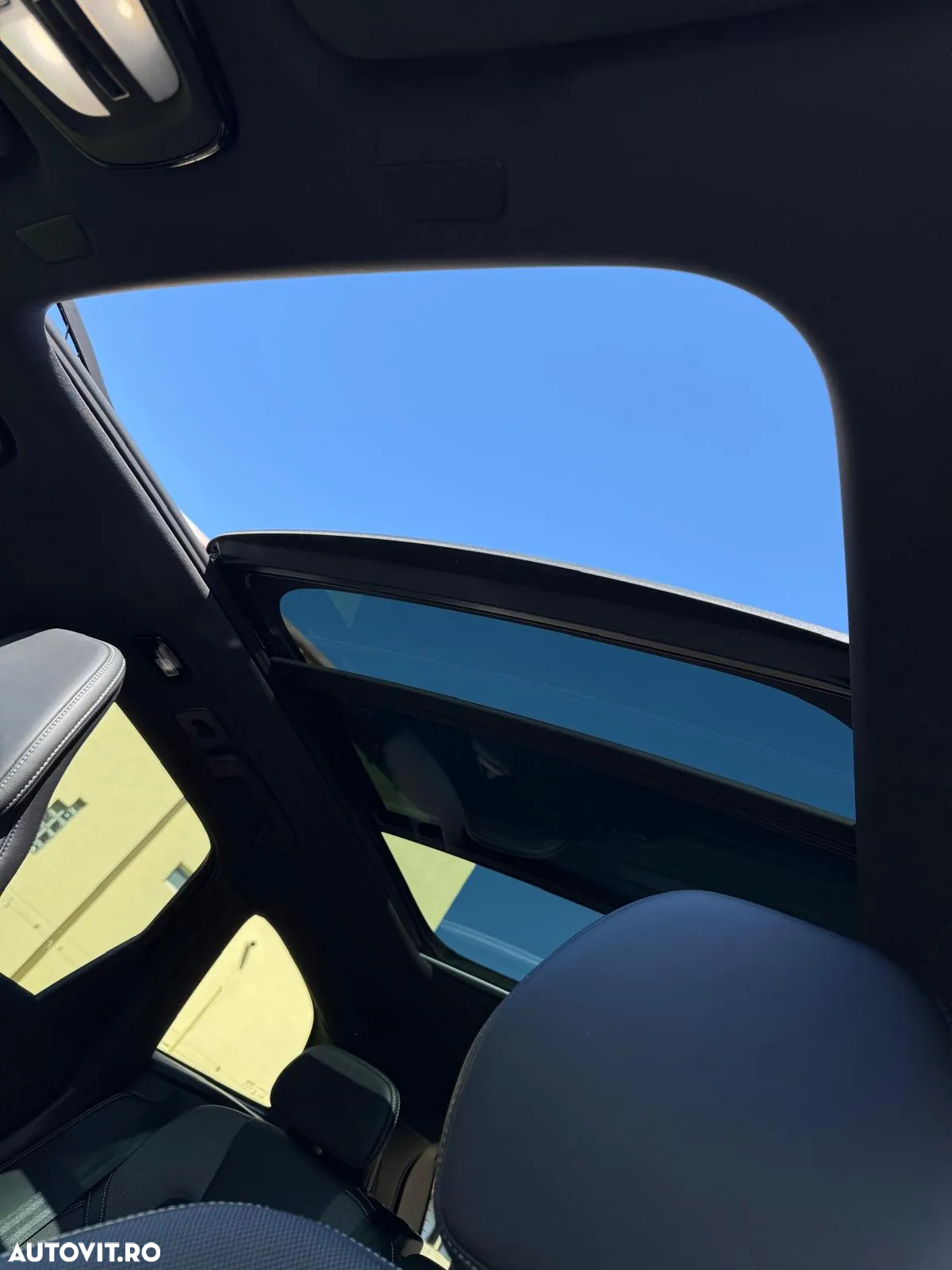 Volvo XC 60 T8 Twin Engine AWD R-Design - 11