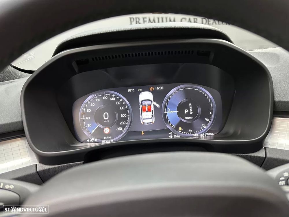 Volvo XC 40 1.5 T4 PHEV R-Design - 36