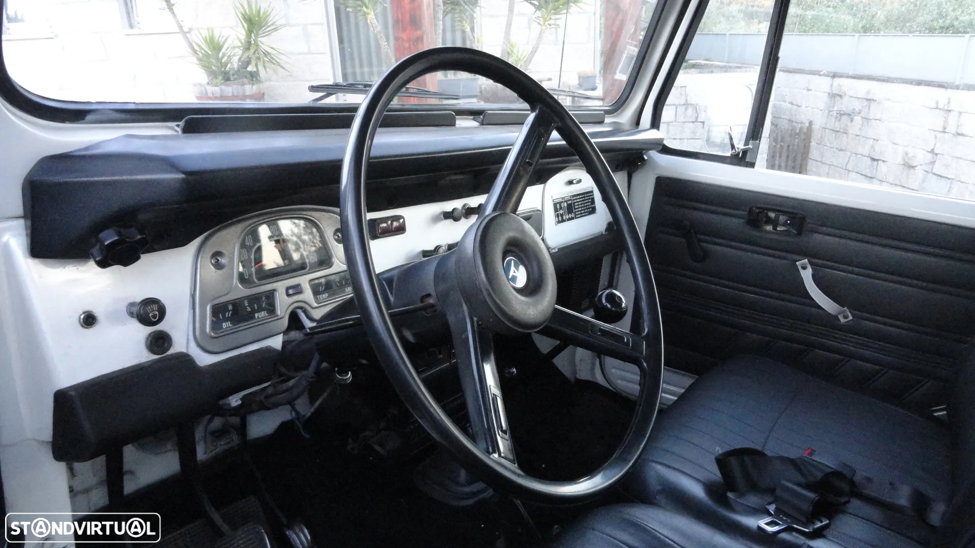 Toyota BJ 40 - 11
