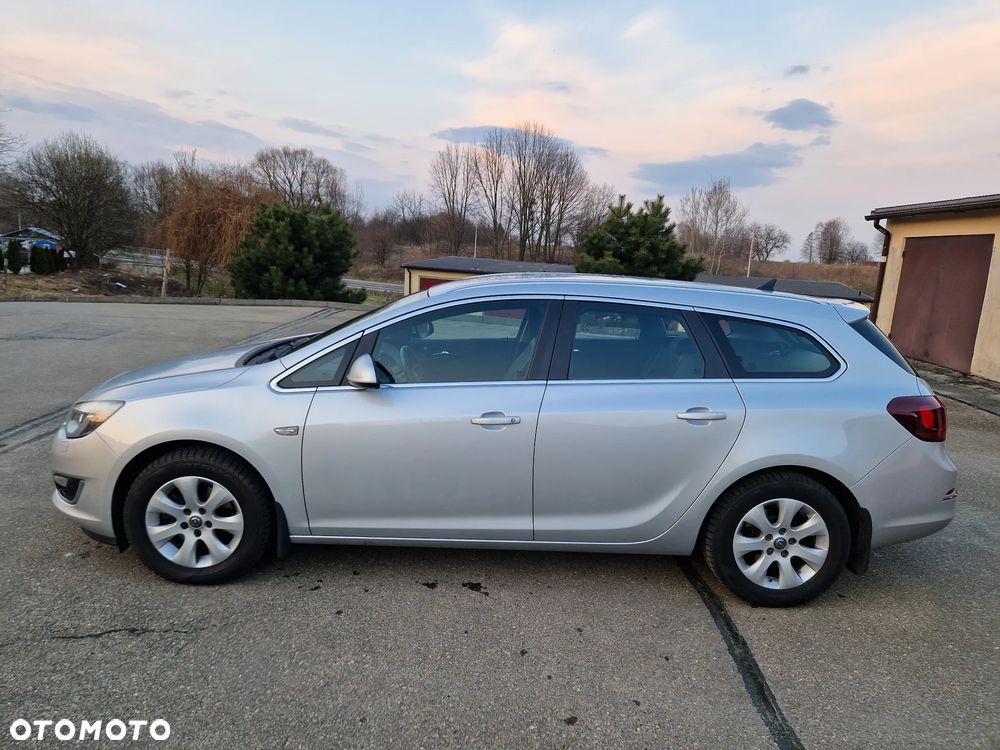 Opel Astra 1.6 CDTI Cosmo - 9