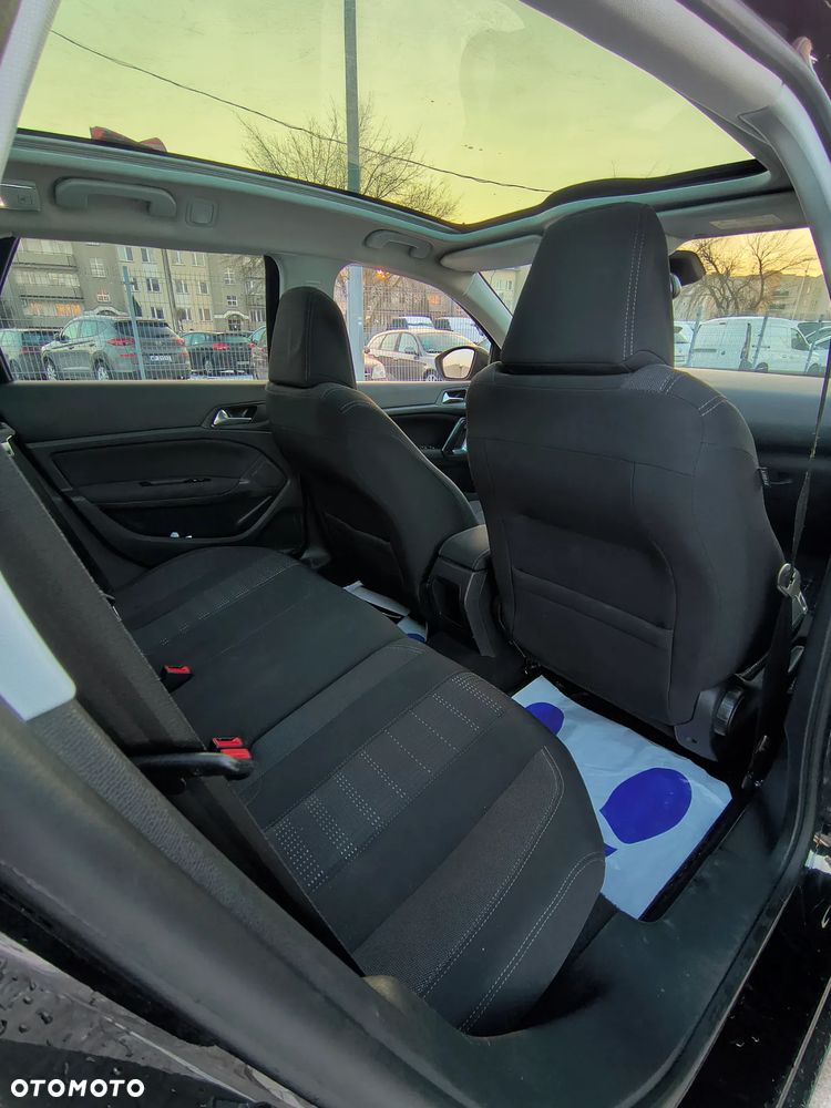 Peugeot 308 1.6 BlueHDi Active S&S - 17