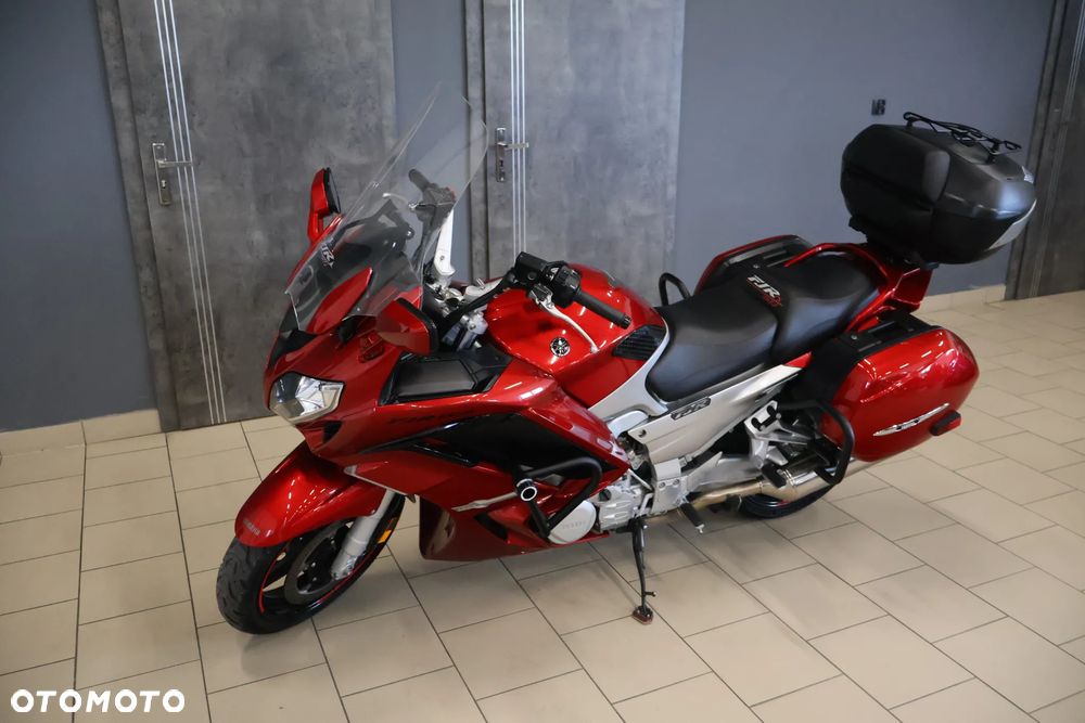 Yamaha FJR - 22