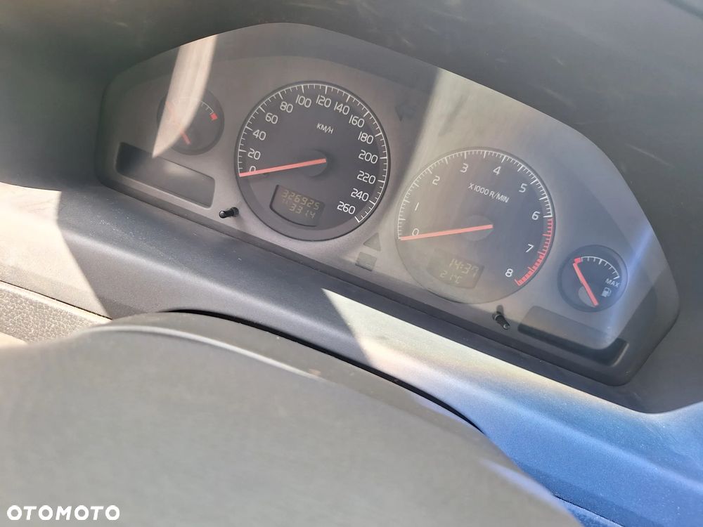 Volvo S60 2.4 - 10