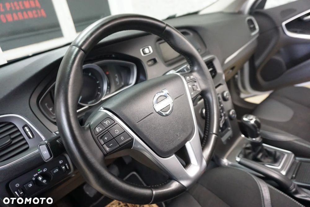 Volvo V40 - 19