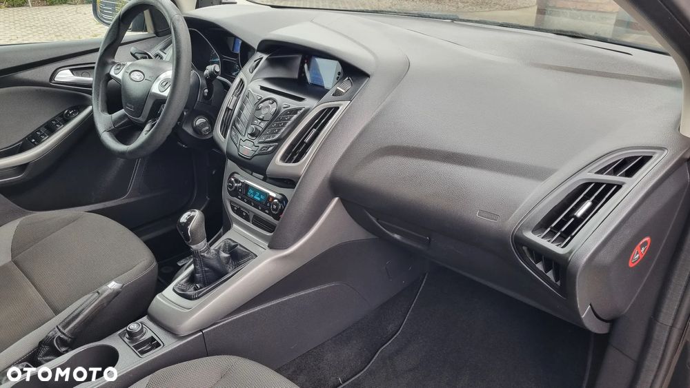 Ford Focus 1.6 TI-VCT Titanium - 21