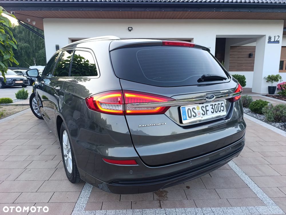 Ford Mondeo - 9