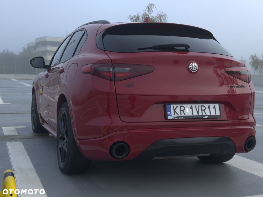 Alfa Romeo Stelvio 2.0 Turbo Veloce Q4 - 9
