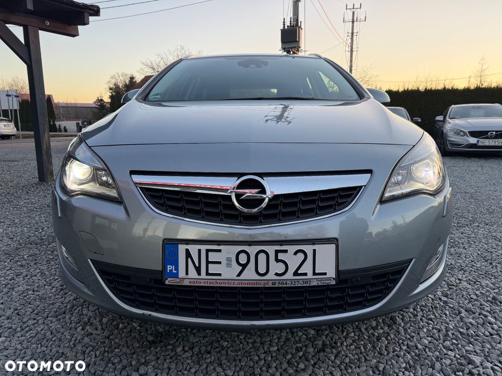 Opel Astra 2.0 CDTI DPF Design Edition - 17