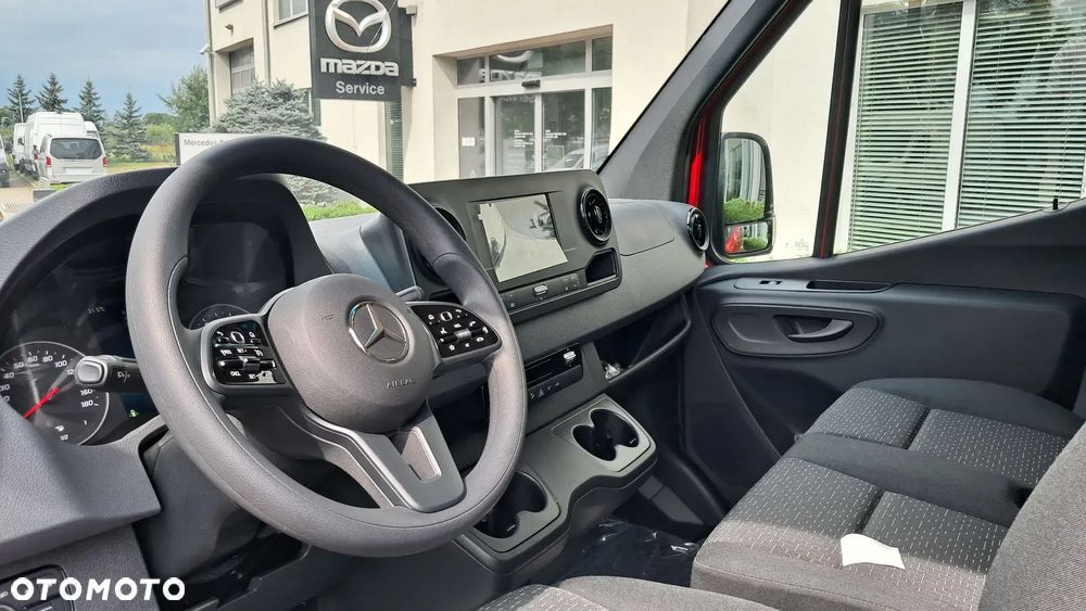 Mercedes-Benz Sprinter 319CDI - 2