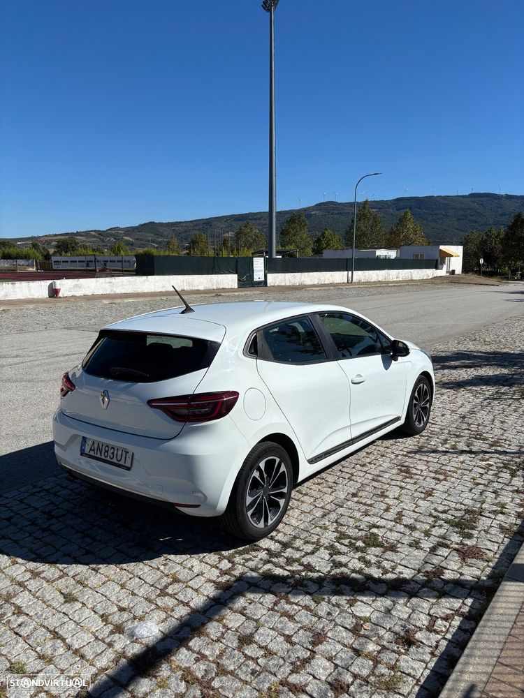 Renault Clio - 1