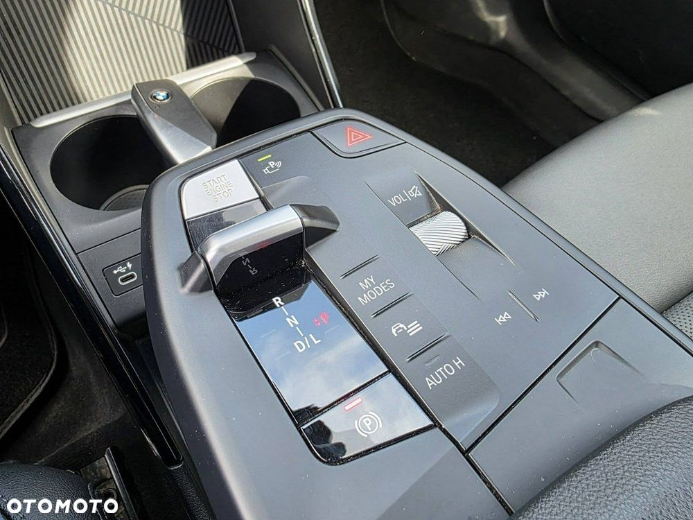 BMW Seria 2 218i sport - 27