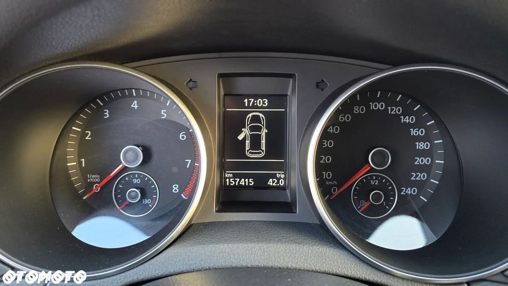 Volkswagen Golf - 20